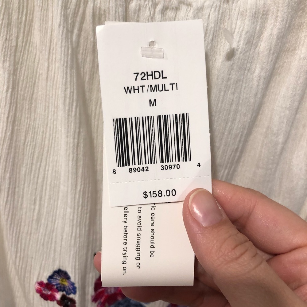 NEW French Connection off-shoulder Floral Top - Picture 6 of 8